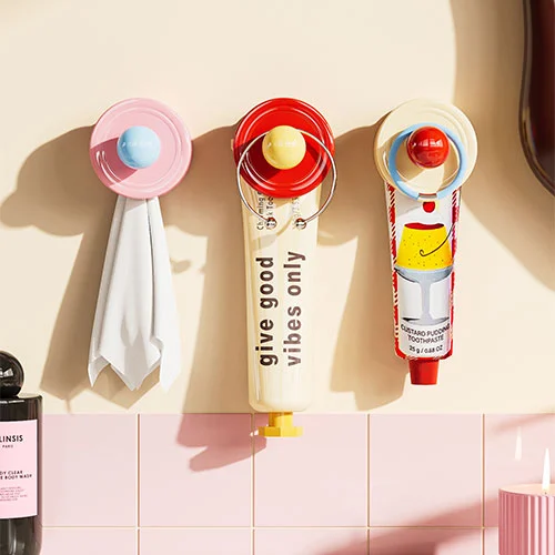 Cloud Ridge Toothbrush and Mouthwash Cup Holder
