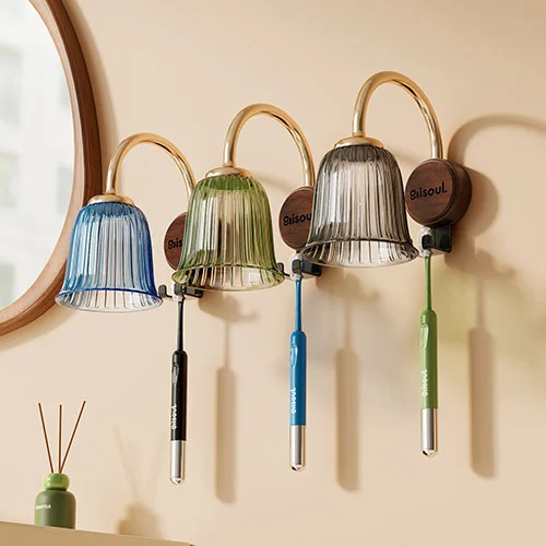 French-style Wall Lamp and Mouthwash Cup