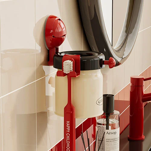 Magnetic Mouthwash Cup