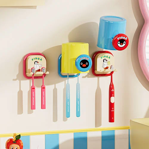 PINGU Handle Mouthwash Cup