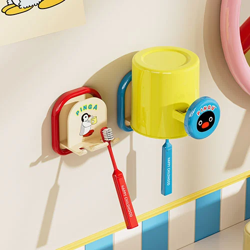 PINGU Handle Mouthwash Cup