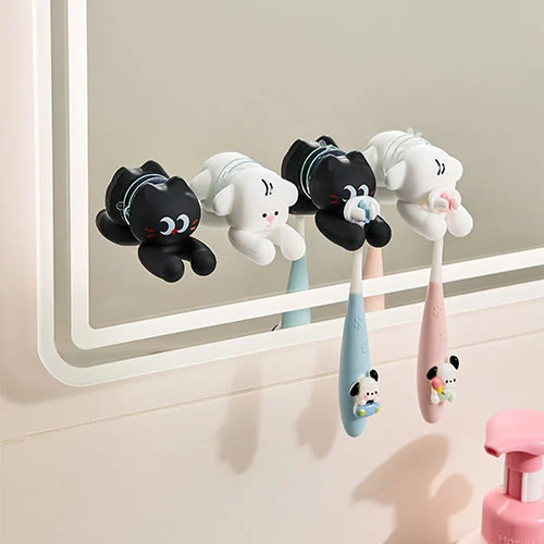 Zoo Toothbrush Holder