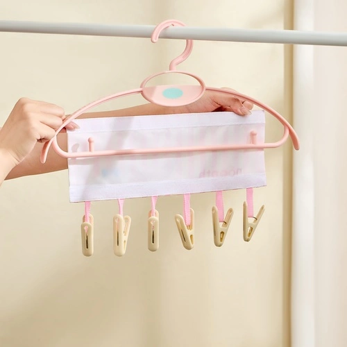 Folding Clothes Hanger