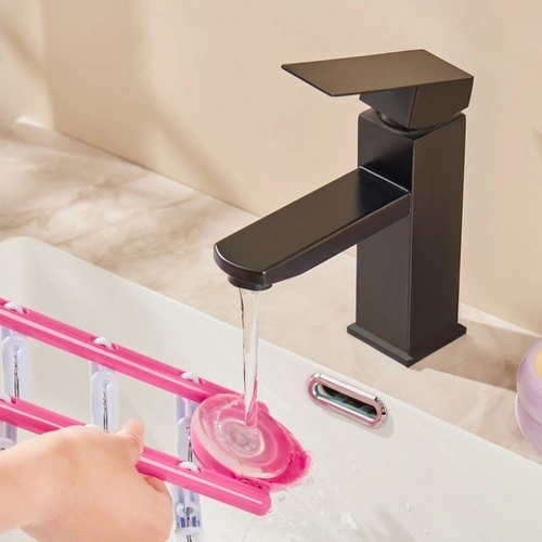Spherical Suction Cup Folding Clothes Hanger