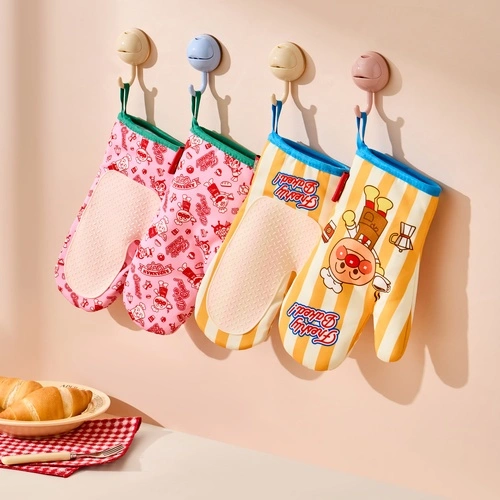 Anpanman Heat-Resistant Gloves