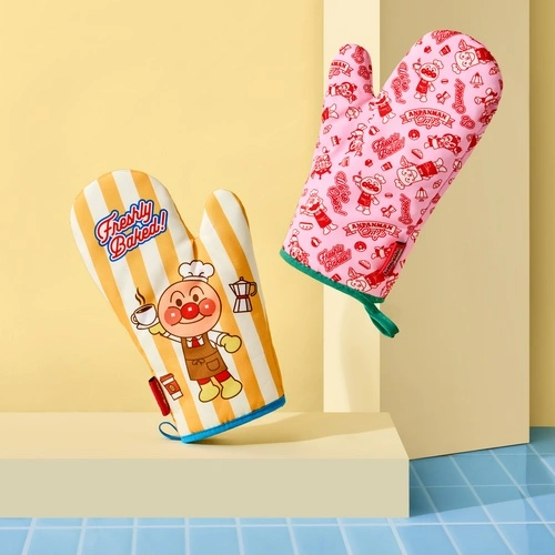 Anpanman Heat-Resistant Gloves