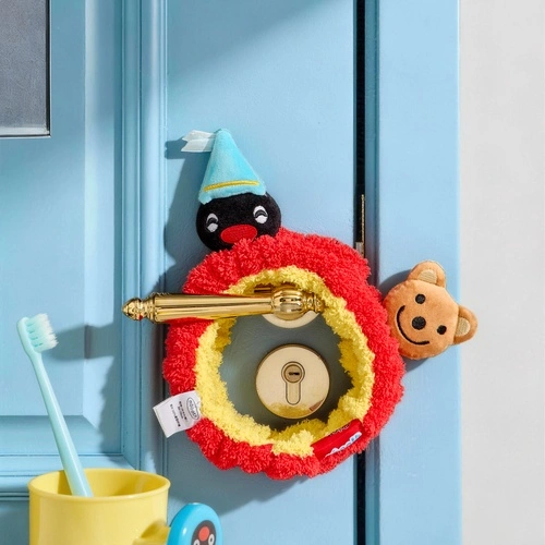 PINGU Hand Towel