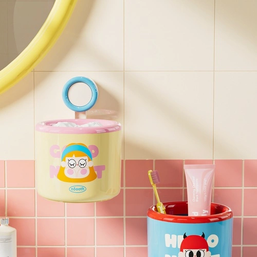 Suction-Cup Wall-Mounted Trash Can