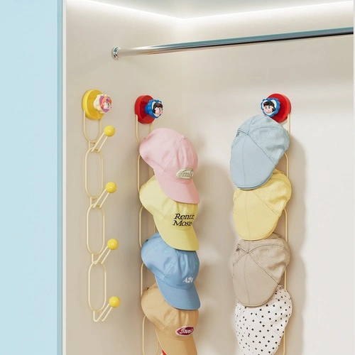 Peach-shaped Round Balls Stacked and Hung on A Row Hook